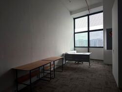 Oxley Bizhub (D14), Factory #577025451